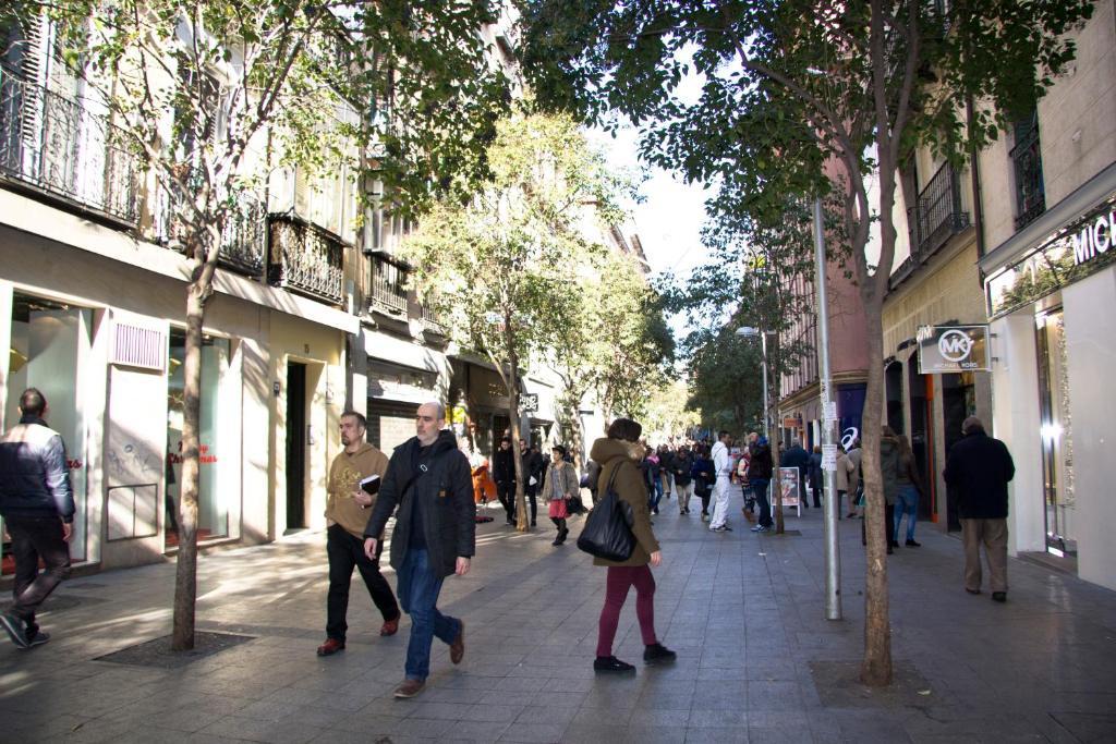 Hostal Los Alpes Madrid Exteriér fotografie