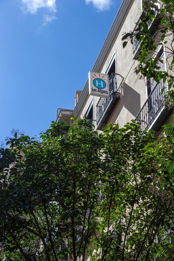 Hostal Los Alpes Madrid Exteriér fotografie